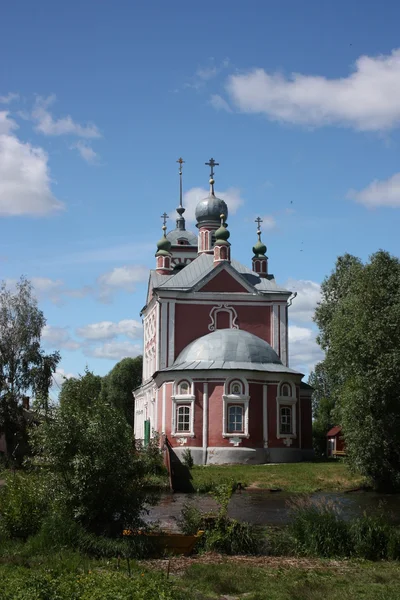 Pereslavl. Quarenta Mártires Igreja na foz do rio Trubezh . — Fotografia de Stock