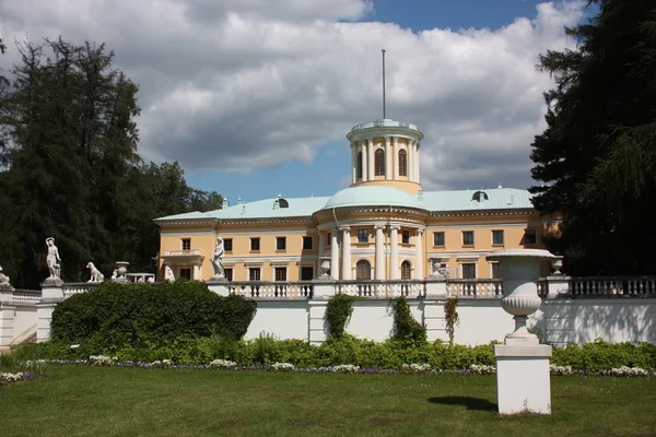 박물관-부동산 "arkhangelskoe"입니다. 궁전입니다. 러시아, 모스크바 지역. — 스톡 사진