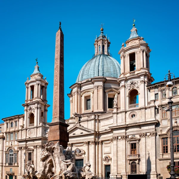 Sant'Agnese w agnone, Rzym - Włochy — Zdjęcie stockowe
