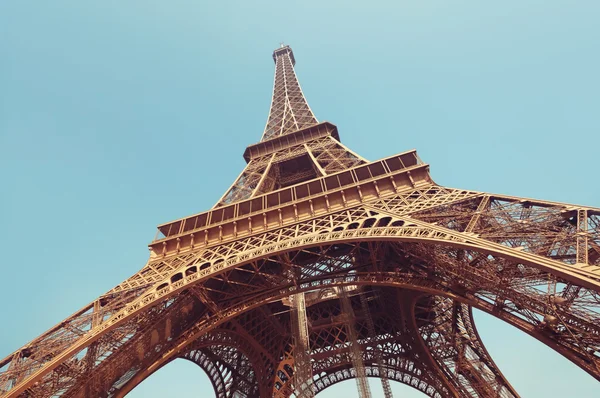 艾菲尔铁塔，巴黎-法国 — 图库照片