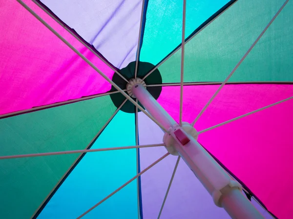 Kleurrijke parasol — Stockfoto