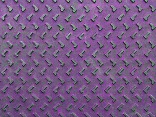 Текстура фиолетовой и гранжевой ржавой стальной пластины для фона — стоковое фото