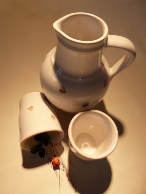 ile iki bardak sürahi