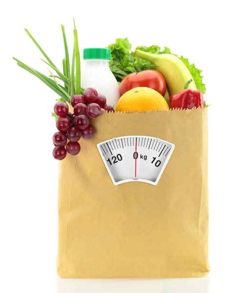 Sağlıklı bir diyet. bir kağıt torba taze yiyecek — Stok fotoğraf
