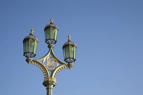 街灯。ウェストミン スター橋;ロンドン — ストック写真