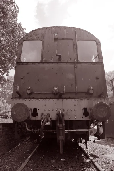 Товари двигуном поїзд — стокове фото