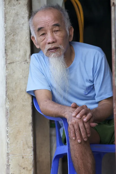 Vietnamese senior mens — Stockfoto
