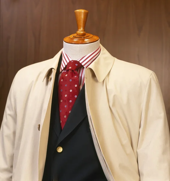 Detailní záběr podnikání oblek na manekýnka — Stock fotografie