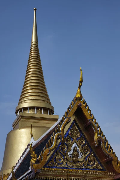 泰国、 曼谷、 故宫、 皇城、 金寺 — 图库照片