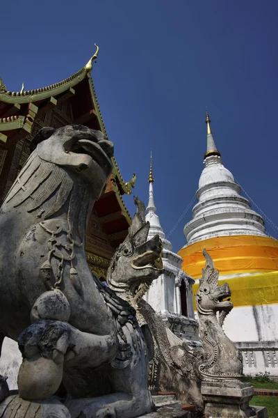 Таиланд, Чиангмай, Phra Thart doi suthep храм (Wat Phra Thart Doi Suthep ) — стоковое фото