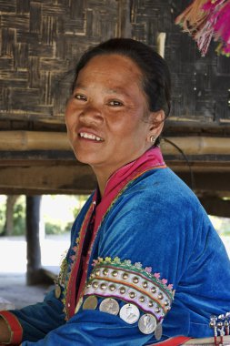Thailand, Chiang Mai, Karen Long Neck hill tribe village (Kayan Lahwi), Karen woman in traditional costumes clipart