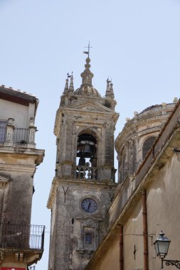 İtalya, Sicilya, caltagirone kasaba (catania eyaletinde), s. francesco d'assisi kilise belltower (13.)