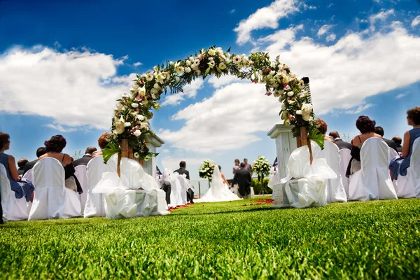 Idyllische bruiloft — Stockfoto