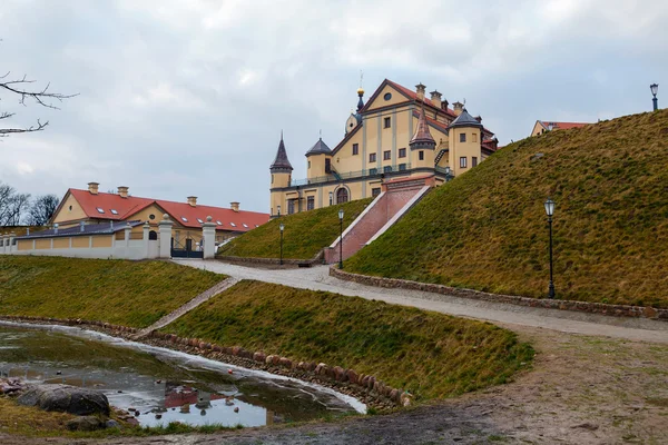 Nyaszvizsi kastély. Fehéroroszország — Stock Fotó
