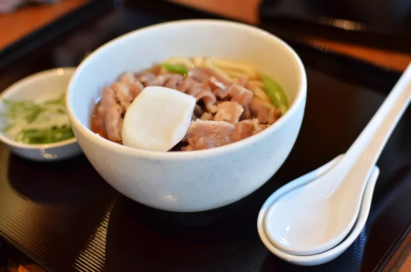 Udon tésztával Ramen sertéshús — Stock Fotó
