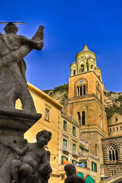 Amalfi beel toren van de kathedraal — Stockfoto