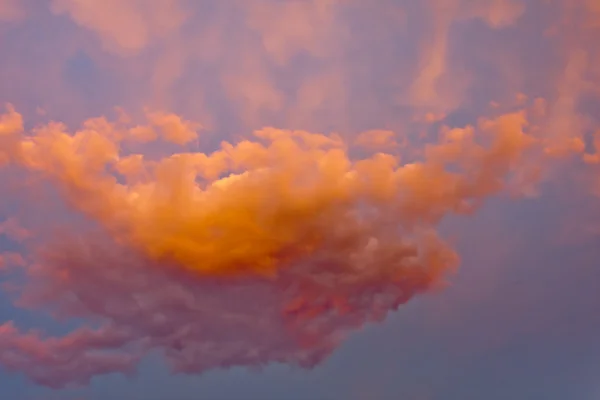 Червоний хмара — стокове фото