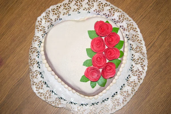 Hvit sjokoladekake – stockfoto
