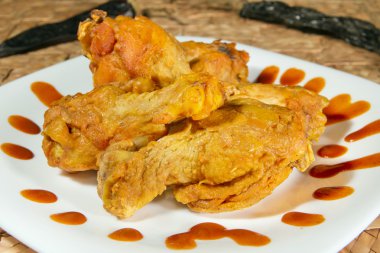 baharatlı tavuk kanadı