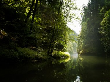 kayalar Nehri