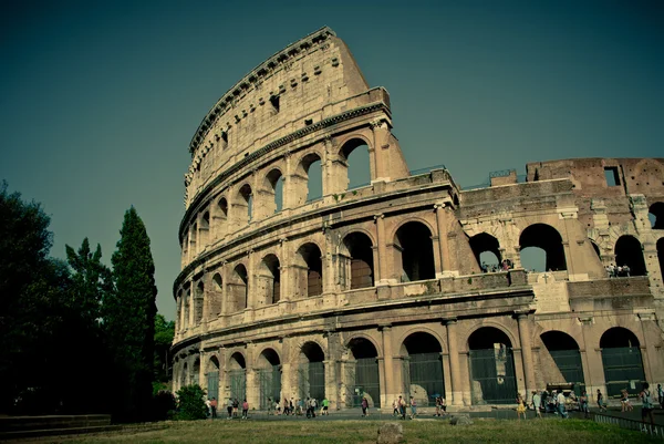 Koloseum klidný den — Stock fotografie