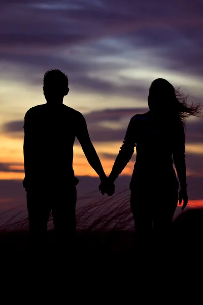 Romantic Scene of love couples and sunset — Stock Photo, Image