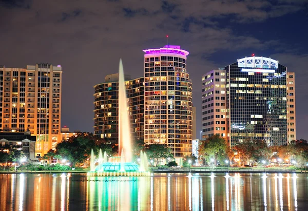 Orlando şehir merkezindeki karanlığında — Stok fotoğraf