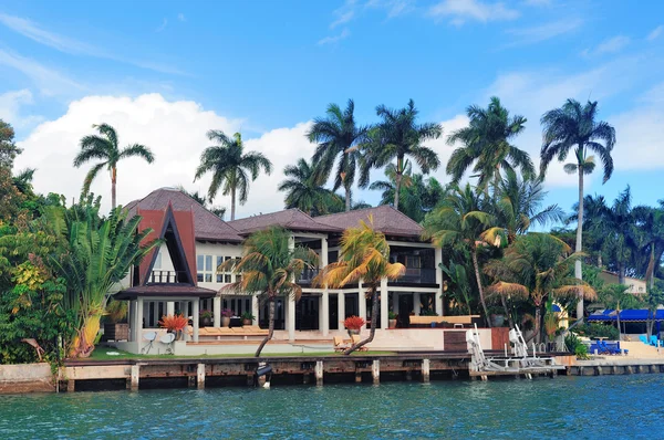Miami Luxury house — Stock Photo, Image