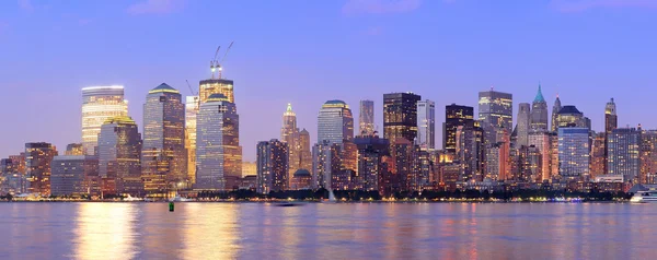 Сутінки панораму Нью-Йорка Манхеттен — стокове фото