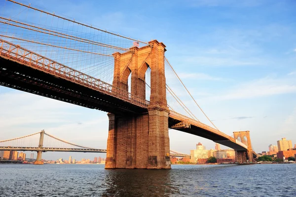 ニューヨーク市マンハッタンのブルックリン橋 — ストック写真