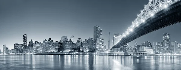 Panorama nocturno de Nueva York —  Fotos de Stock