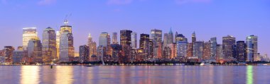 New York'un manhattan alacakaranlıkta panorama