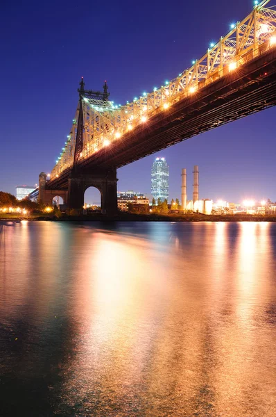 Queensboro bridge v noci — Stock fotografie