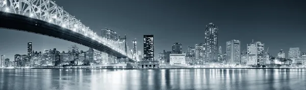 Ночная панорама Нью-Йорка Лицензионные Стоковые Изображения