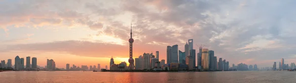 Shanghai morgon skyline siluett — Stockfoto