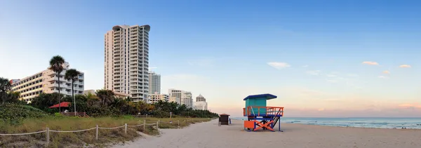 Puesta de sol en Miami Beach —  Fotos de Stock