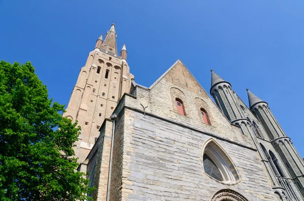 Igreja de Nossa Senhora em Bruges, Bélgica — Fotografia de Stock