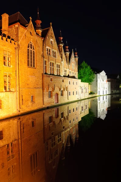 Cidade Velha de Bruges ao entardecer — Fotografia de Stock