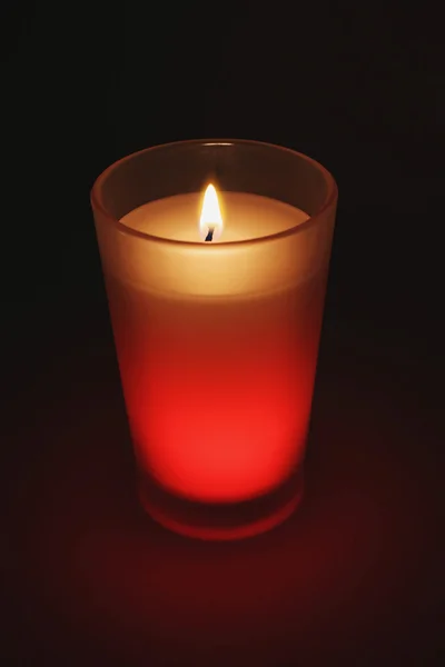 Svíčka hoří — Stock fotografie