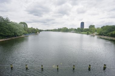 hyde park Londra'nın yılan gibi Gölü