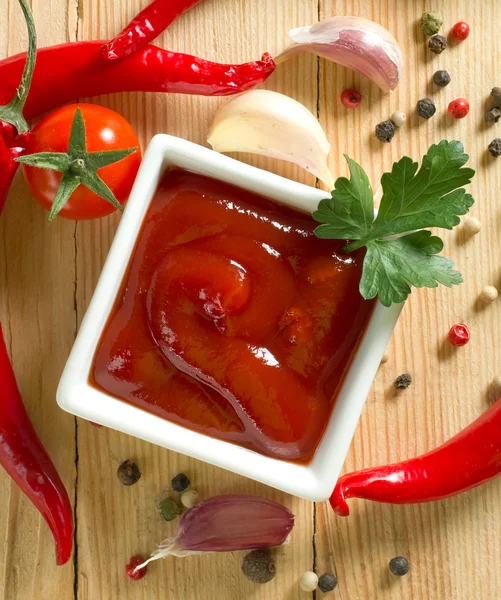 Κόκκινη καυτερή σάλτσα — Φωτογραφία Αρχείου