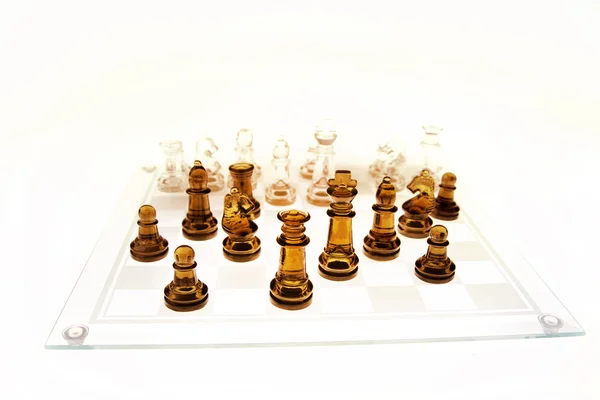 Hra skleněných šachové figurky — Stock fotografie
