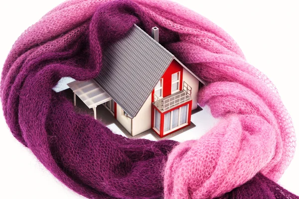Casa con una bufanda. foto icono aislamiento — Foto de Stock