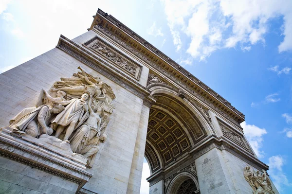 Париж, Париж, Франция. Триумфальная арка — стоковое фото
