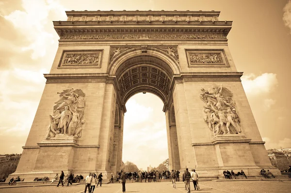 París, Francia. arc de triomphe . — Foto de Stock