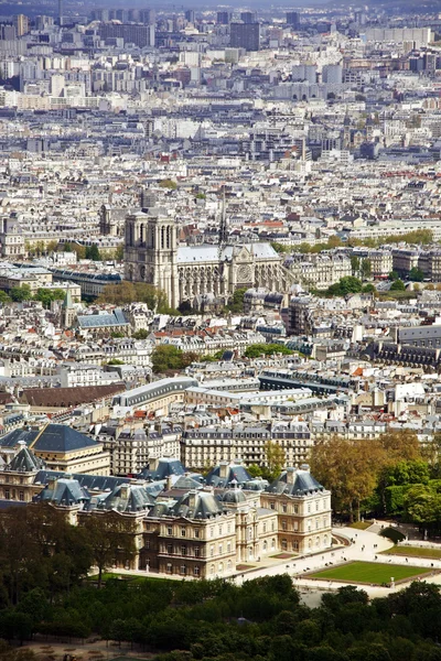 パリ。ノートルダム大聖堂ルクセンブルク宮殿 — ストック写真