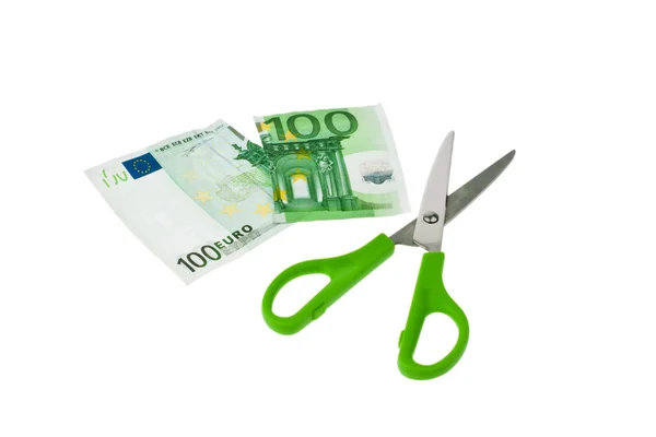 Notas e tesouras de euro — Fotografia de Stock
