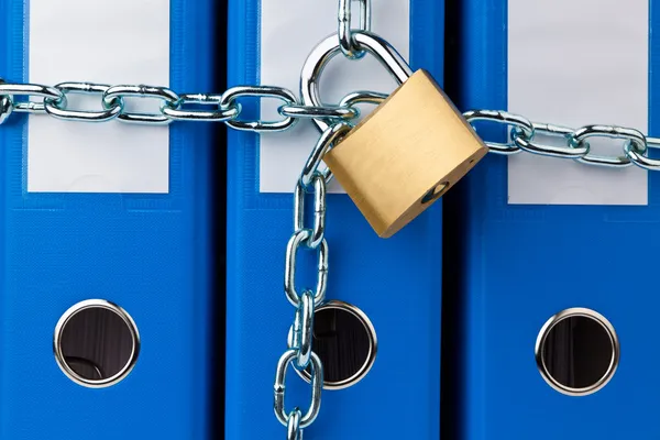File folder closed with chain — Stock Photo, Image