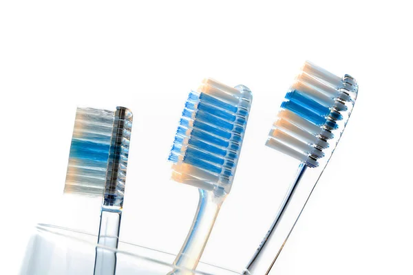 Escovas de dentes para escovar os dentes — Fotografia de Stock