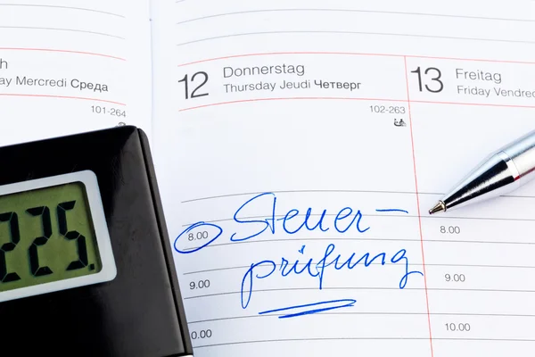 Entry in calendar: tax audit — Stock Photo, Image